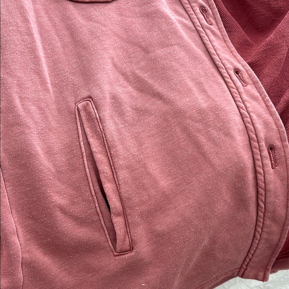 Shacket - Picture 5 of 5